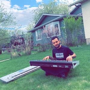 Meet your Posher, Fadi